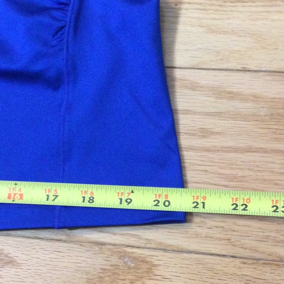 L Tail royal blue ruched workout top - Picture 11 of 15